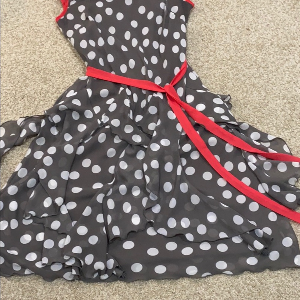Signature gray polkadot dress